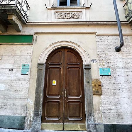 Italian Maison - Studio In The Heart Of Turin Exterior photo